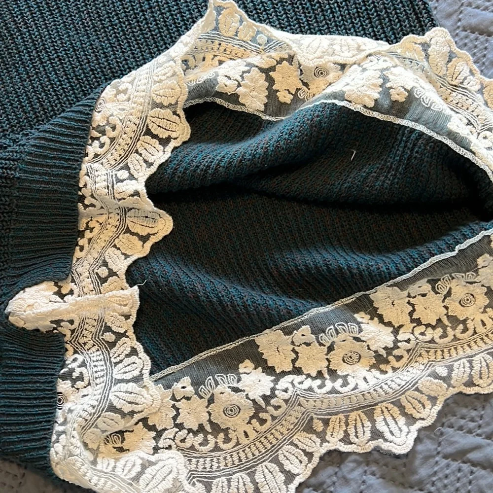 Pins and Needles : Sweater - Small - Picture 9 of 9